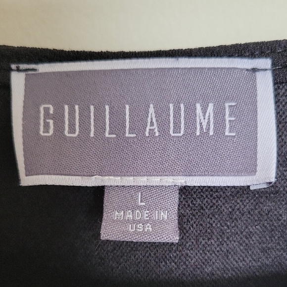 Elegant Black V-Neck Top by Guillaume – Classic, Stylish & Versatile Wardrobe Es - Picture 2 of 11